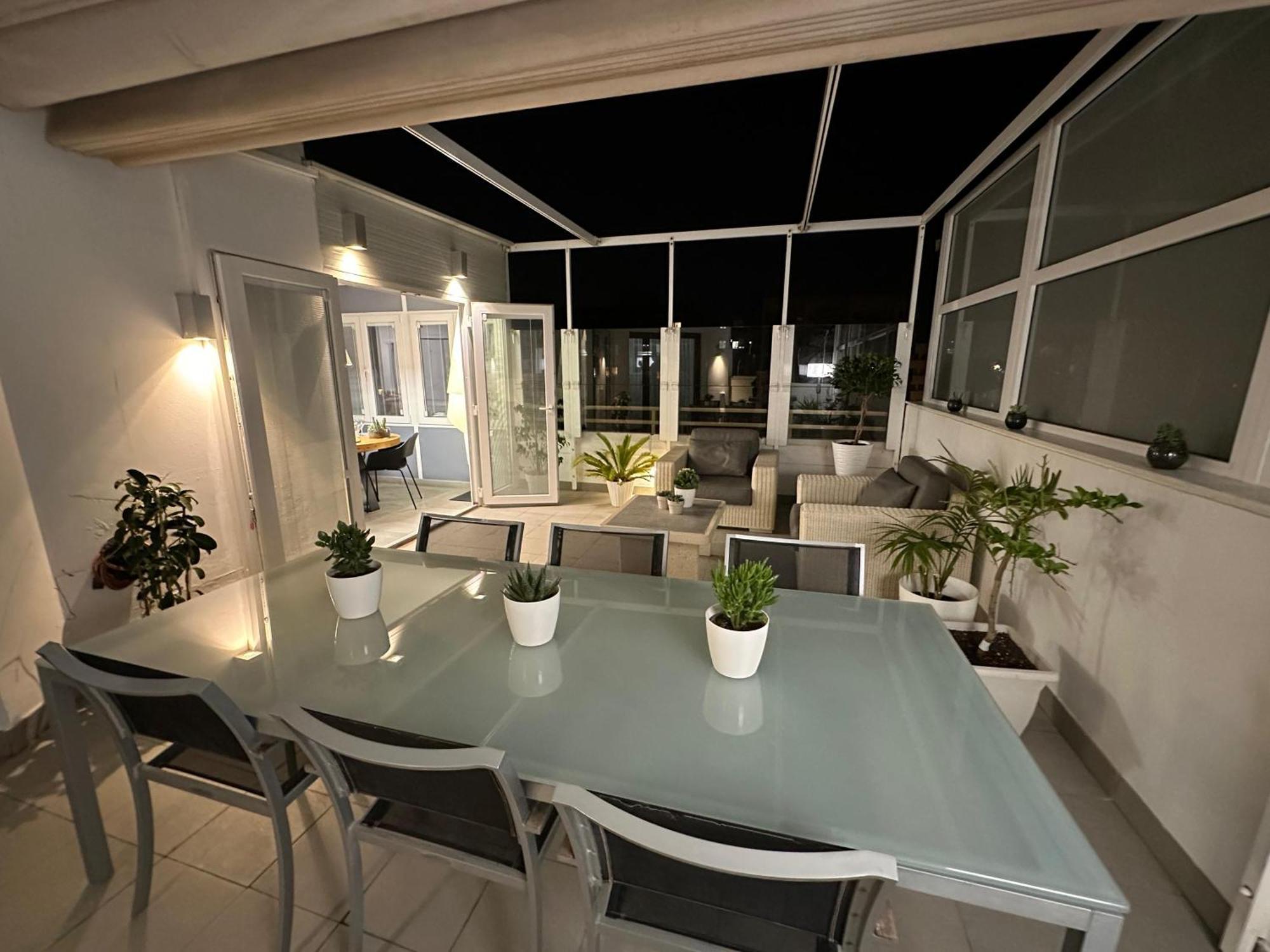 شقة The Penthouse المرية المظهر الخارجي الصورة